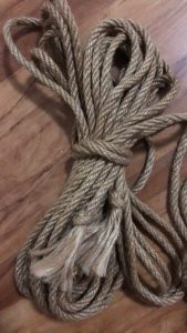 如何处理捆绑麻绳 如何处理捆绑麻绳