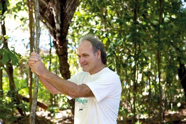 瘾欢字母圈“你喜欢把‘乳胶手套’穿在身上?” “嗯,关你屁事” 瘾欢字母圈“你喜欢把‘乳胶手套’穿在身上?” “嗯,关你屁事”