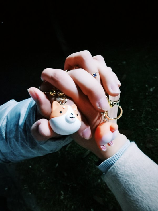 字母圈“调教到一半，他非得给我剪指甲[翻白眼]”——SMer的四季