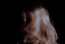 童年的阴影是今天快乐的障碍吗?-瘾欢