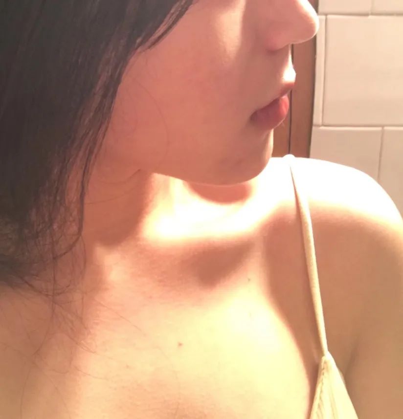 字母圈他爱上我的脚了 字母圈他爱上我的脚了