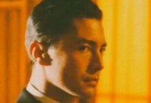 正经地在研究打屁股(＞﹏＜)-瘾欢