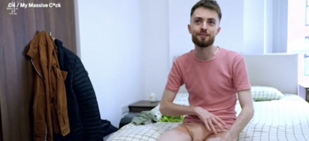 字母圈“我有大雕,但很烦恼!” 字母圈“我有大雕,但很烦恼!”