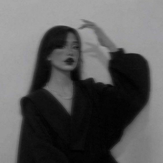 皮肉再痛,痛不过心里的愧疚和失落。 皮肉再痛,痛不过心里的愧疚和失落。