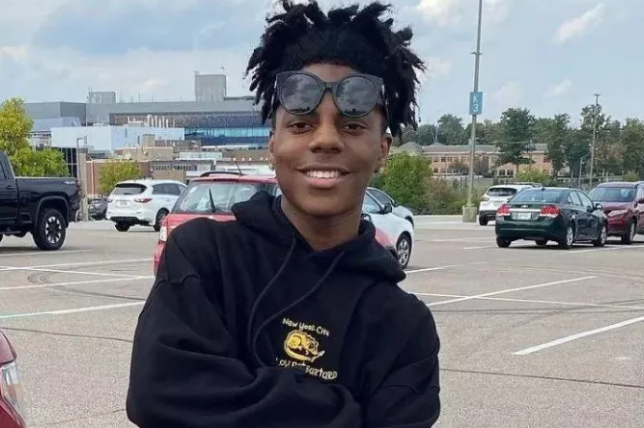 字母圈人类瑟瑟新花样速报(17)— 直播裤子没穿好,千万网红被嘲“小” 字母圈人类瑟瑟新花样速报(17)— 直播裤子没穿好,千万网红被嘲“小”