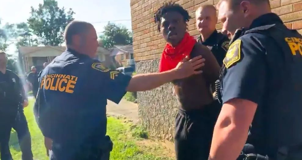 字母圈人类瑟瑟新花样速报(17)— 直播裤子没穿好,千万网红被嘲“小” 字母圈人类瑟瑟新花样速报(17)— 直播裤子没穿好,千万网红被嘲“小”