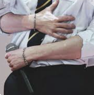 字母圈摊牌了，这不得比恋jio更带劲？！