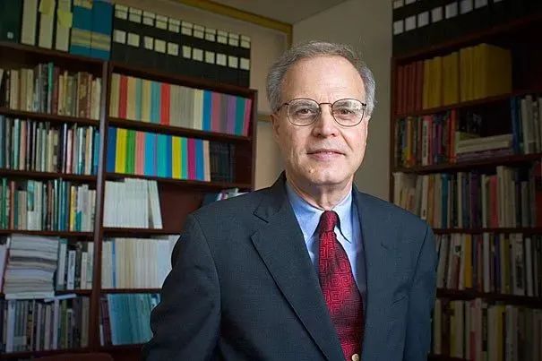 字母圈“匿名软件里,我收到谩骂、羞辱和未成年的x照”——我们与恶的距离 字母圈“匿名软件里,我收到谩骂、羞辱和未成年的x照”——我们与恶的距离