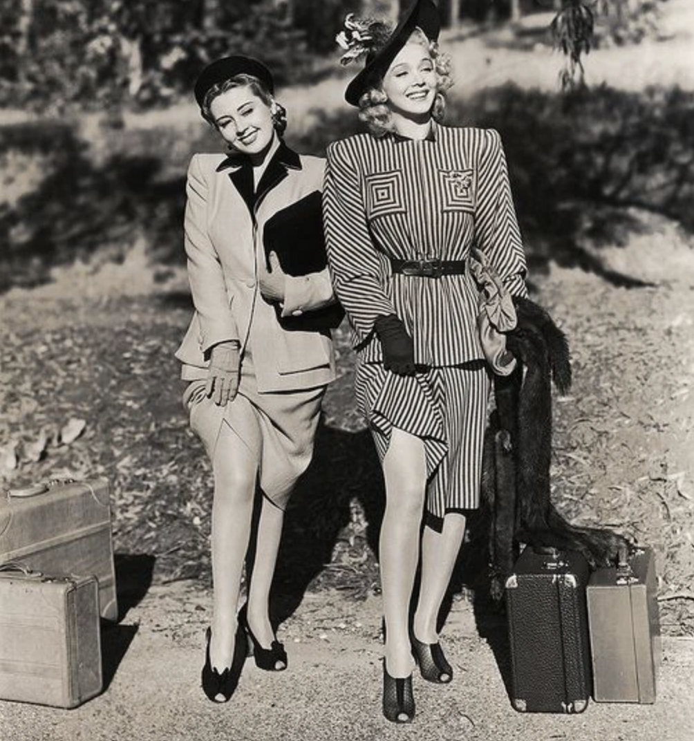 字母圈“丝袜”是如何演变成情趣用品的?——从“服饰规训”说开去 字母圈“丝袜”是如何演变成情趣用品的?——从“服饰规训”说开去