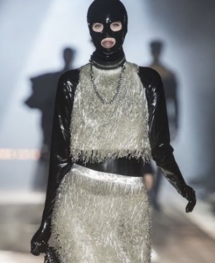 字母圈什么东西,M嚎叫,但S想要?(≧口≦) 字母圈什么东西,M嚎叫,但S想要?(≧口≦)