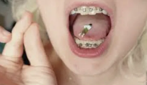 字母圈现在流行的XP是被石矶娘娘(巨大版)踩扁~ 字母圈现在流行的XP是被石矶娘娘(巨大版)踩扁~