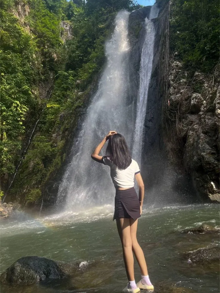 “我约过三个女孩打屁股” “我约过三个女孩打屁股”