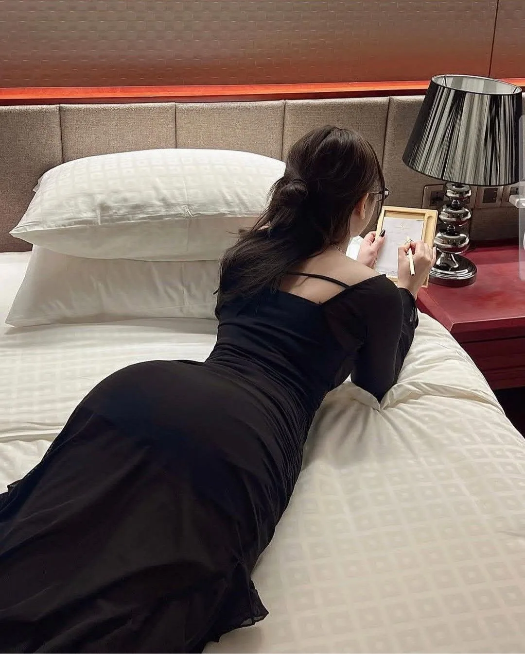 字母圈情感与理智的较量 字母圈情感与理智的较量